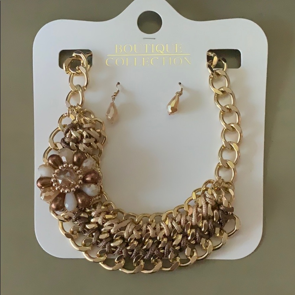 Gold statement necklace-So pretty